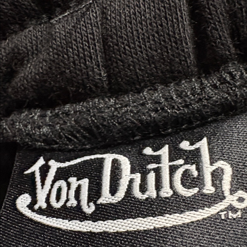 Von Dutch Logo Joggers - Picture 4 of 10